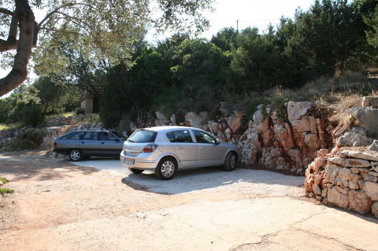 Apartments By The Sea Cove Zarace - Gdinj, Hvar - 4598 Exterior foto