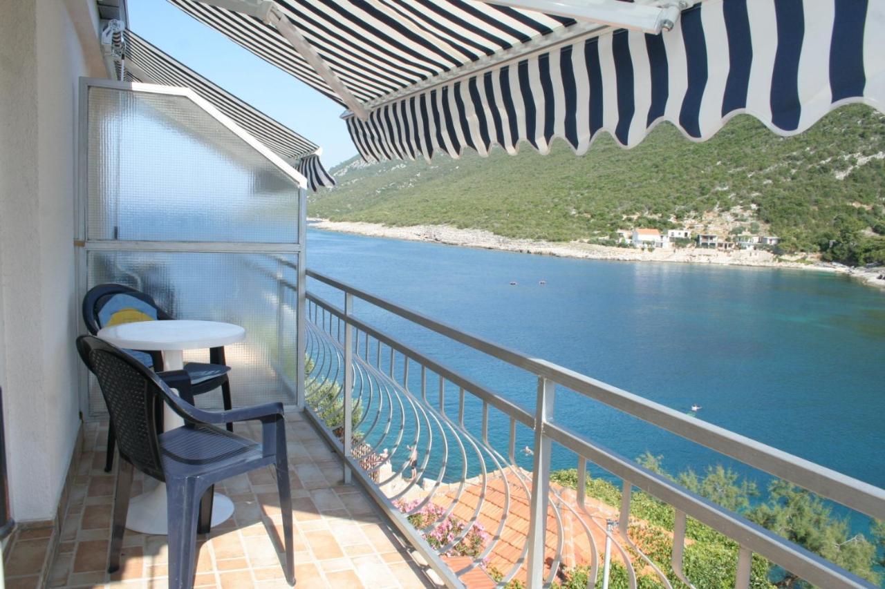 Apartments By The Sea Cove Zarace - Gdinj, Hvar - 4598 Exterior foto